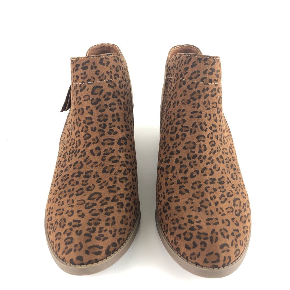 ANIMAL PRINT HEELED ANKLE BOOTS SIZE 9
